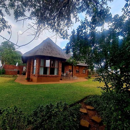 Villa Rocky Aloe Escape Krugersdorp Esterno foto